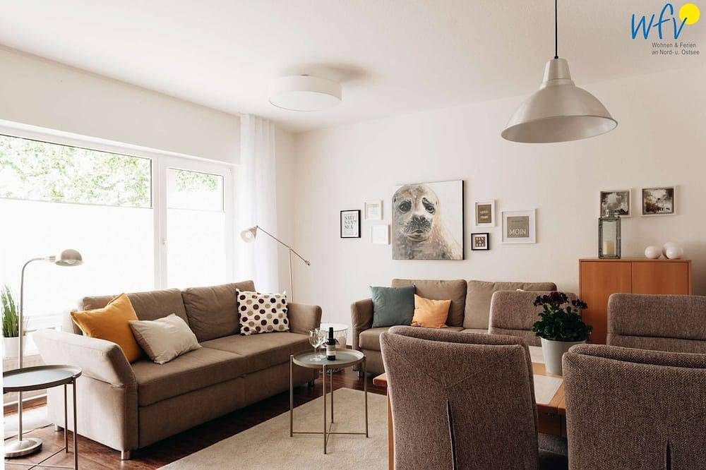 Borkum – Ferienwohnung mit Terrasse für 3 Personen