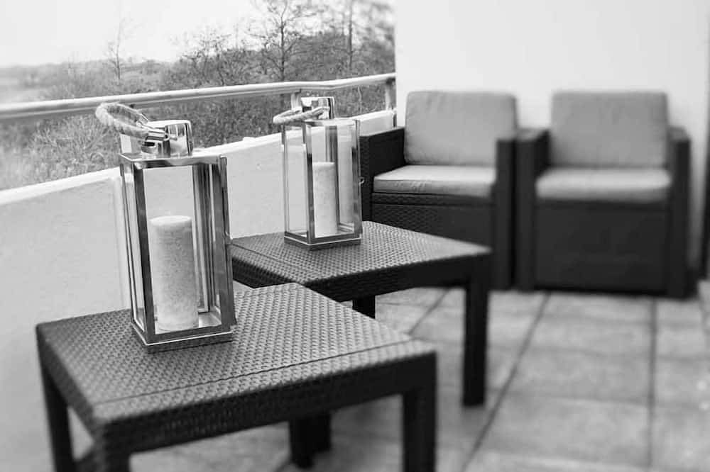 Moderne Ferienwohnung mit zwei separaten Schlafzimmern und Balkon! — Bild 2