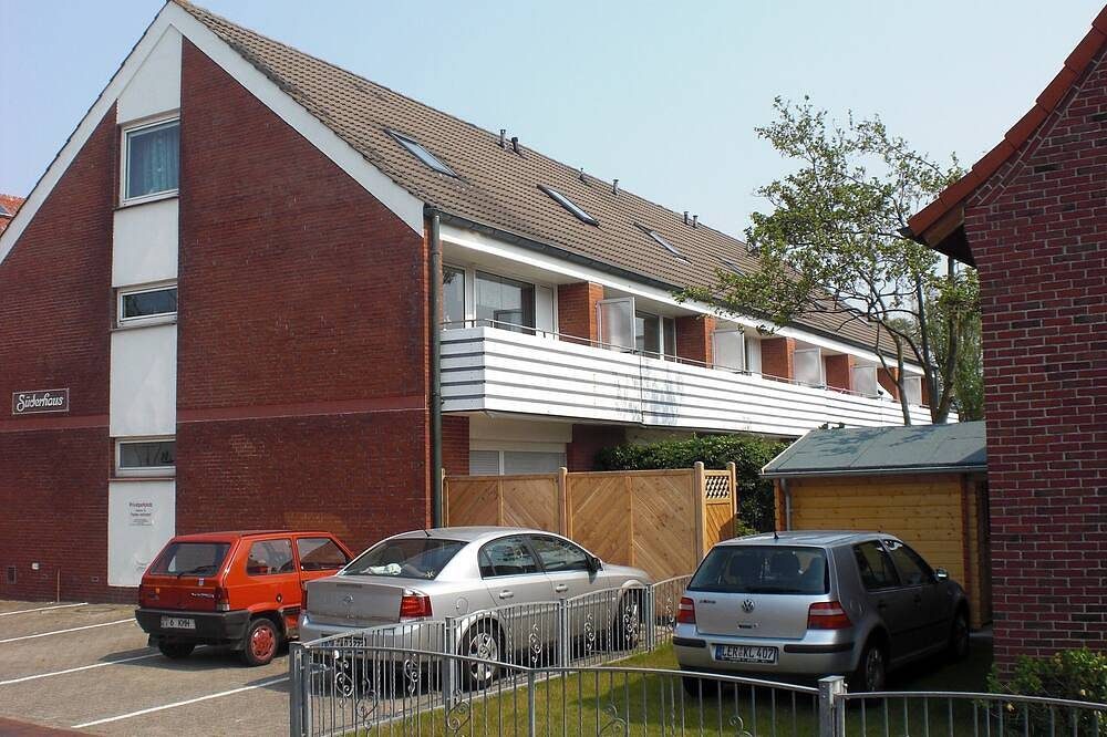 gemütliche u.zentrale Fewo auf 2 Etagen im Süderhaus , Südbalkon, 3 Sz — Bild 2