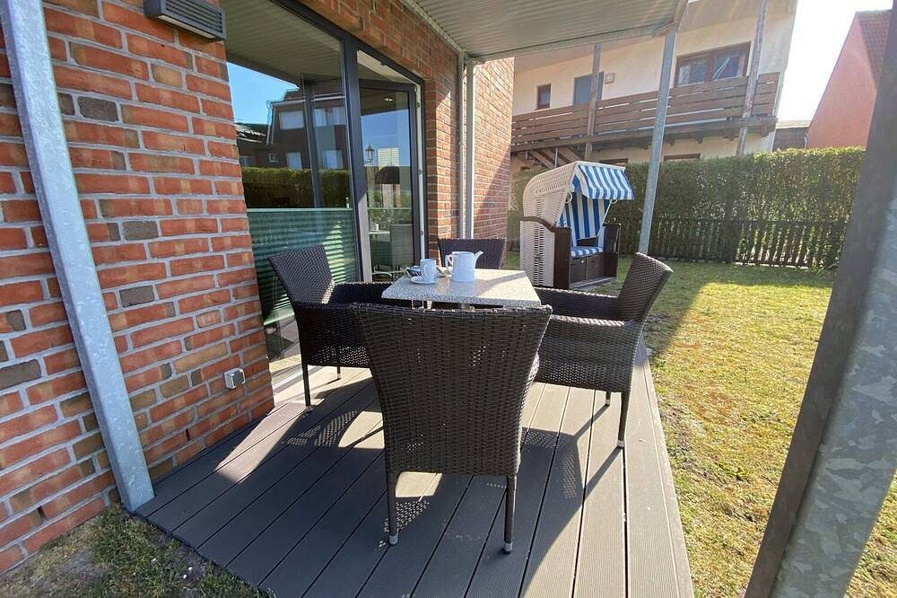 Erdgeschoss Wohnung mit Terrasse und Garten — Bild 3
