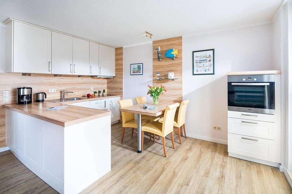 Die Ferienwohnung \"Windrose 19\" befindet sich im Haus \"Windrose\".