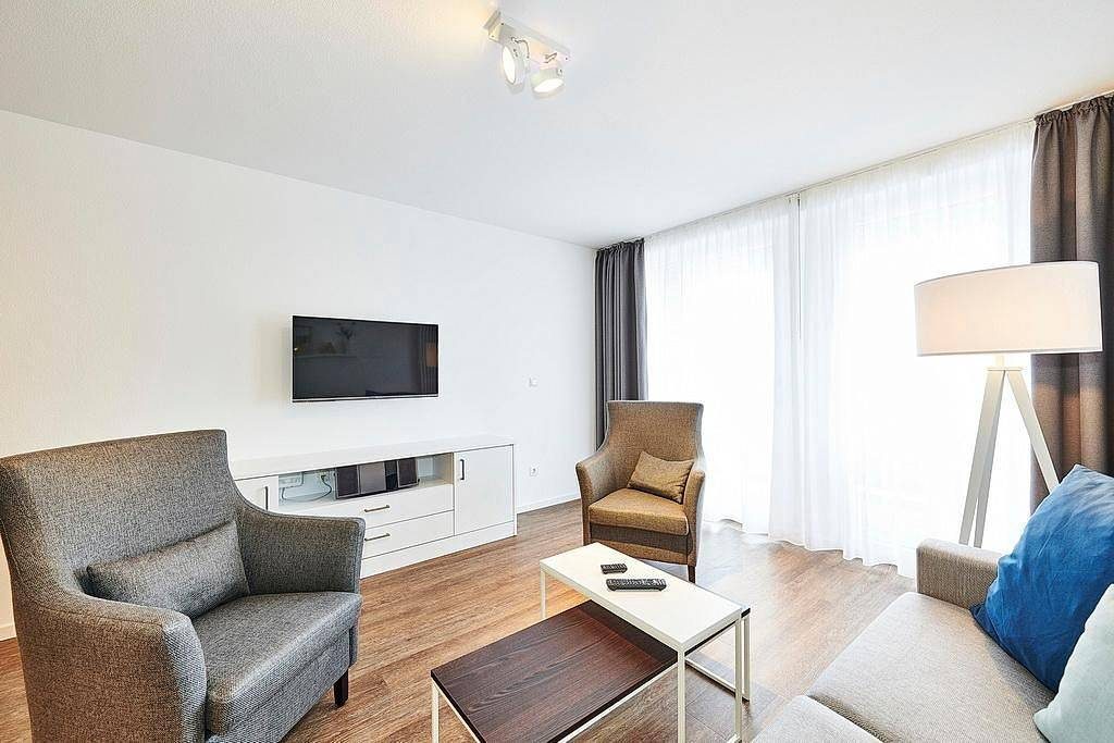 Nordsee-Apartment in Strandnähe mit Balkon und inkl. Schwimmbad- & Saunanutzung — Bild 2