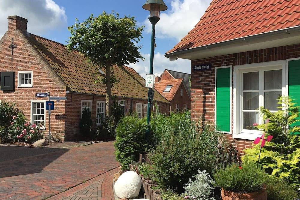 Historisches Kapitänshaus in der Nähe von Greetsiel — Bild 3