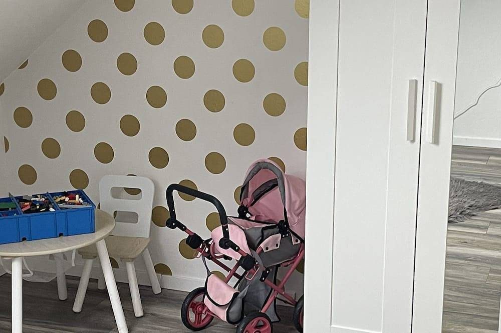 Moderne großzügige Ferienwohnung — Bild 5