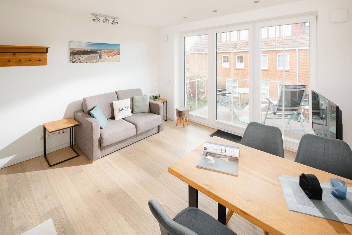 Moderne Ferienwohnung für 2 Personen, Neubau in Strandnähe