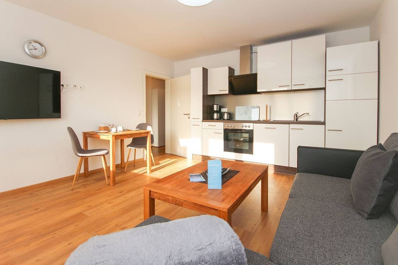 Kranich 3 - Frisch renovierte und kernsanierte Ferienwohnung — Bild 5