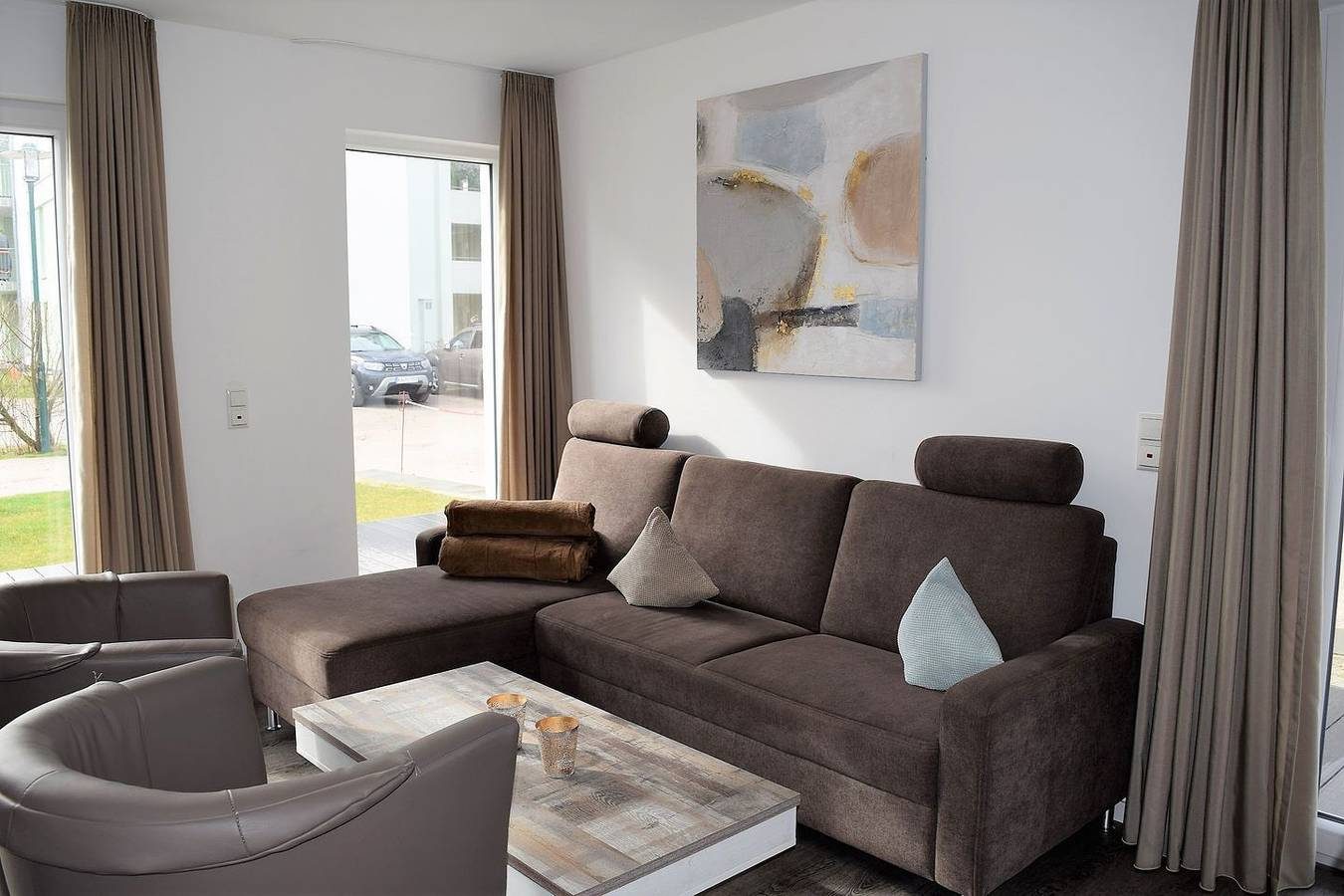 Modernes Ferienhaus, Sauna, Süd-Terrasse, Loggia mit Meerblick, Haustiere — Bild 2