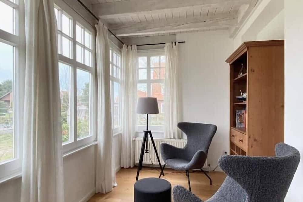 oog een - schöne geräumige Ferienwohnung
