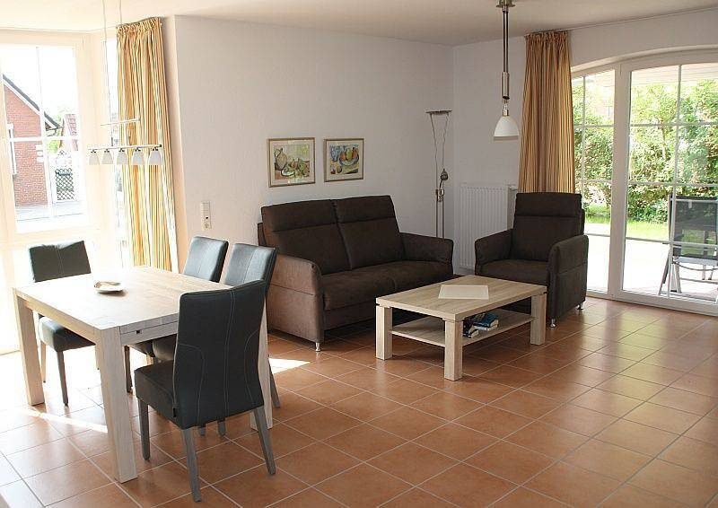 Ferienwohnung (70qm) für 4 Personen mit Garten und sep. Gäste-Wc in ruhiger Lage — Bild 2