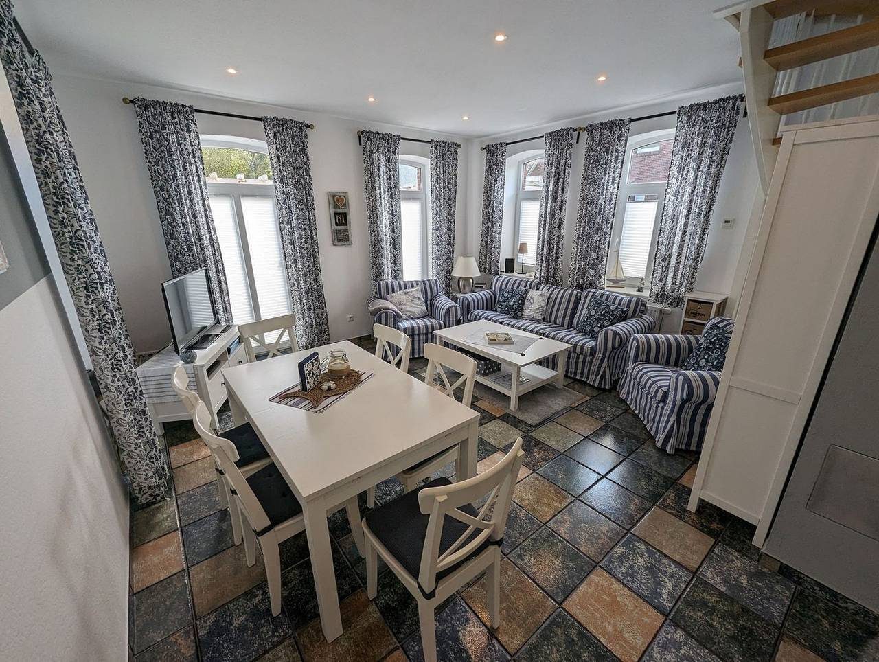 "Dat Fischerhus – Idyllische Auszeit im Grünen mit Terrasse & Strandkorb!" — Bild 2