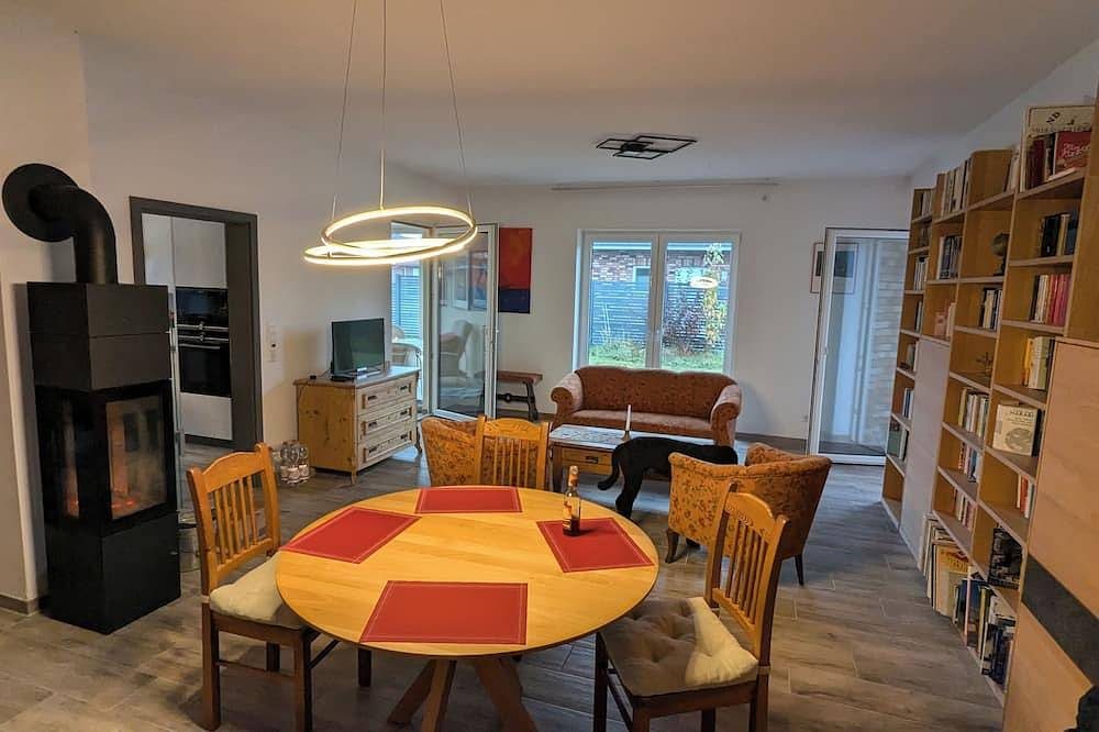 Ferienhaus Magnolia Möhlenwarf - Wintergarten und Garten 4 Personen + Haustier