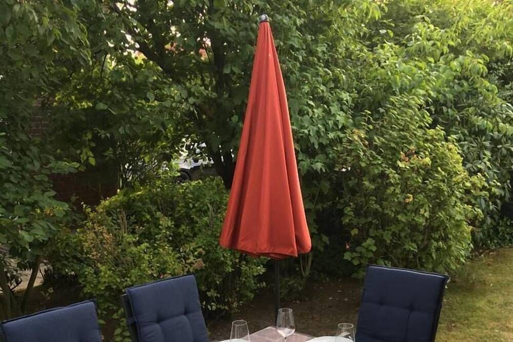 Haus Ilka - gemütliches Ferienhaus in Toplage mit Garten&Terrasse an Harle — Bild 3