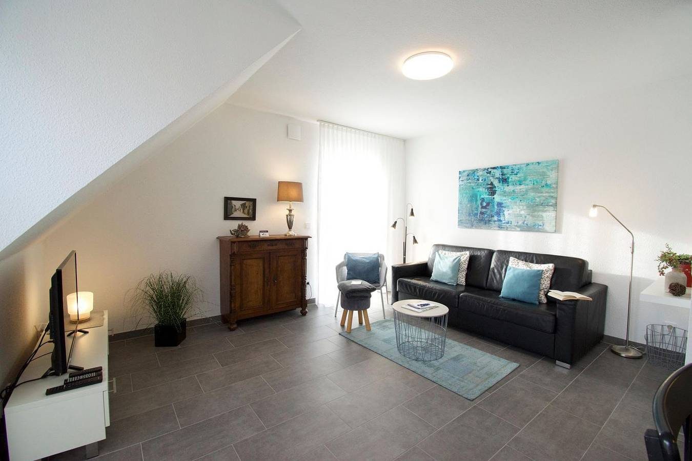 Atlantis - Lichtdurchflutete Dachgeschosswohnung mit Aufzug direkt in Norddeich — Bild 2