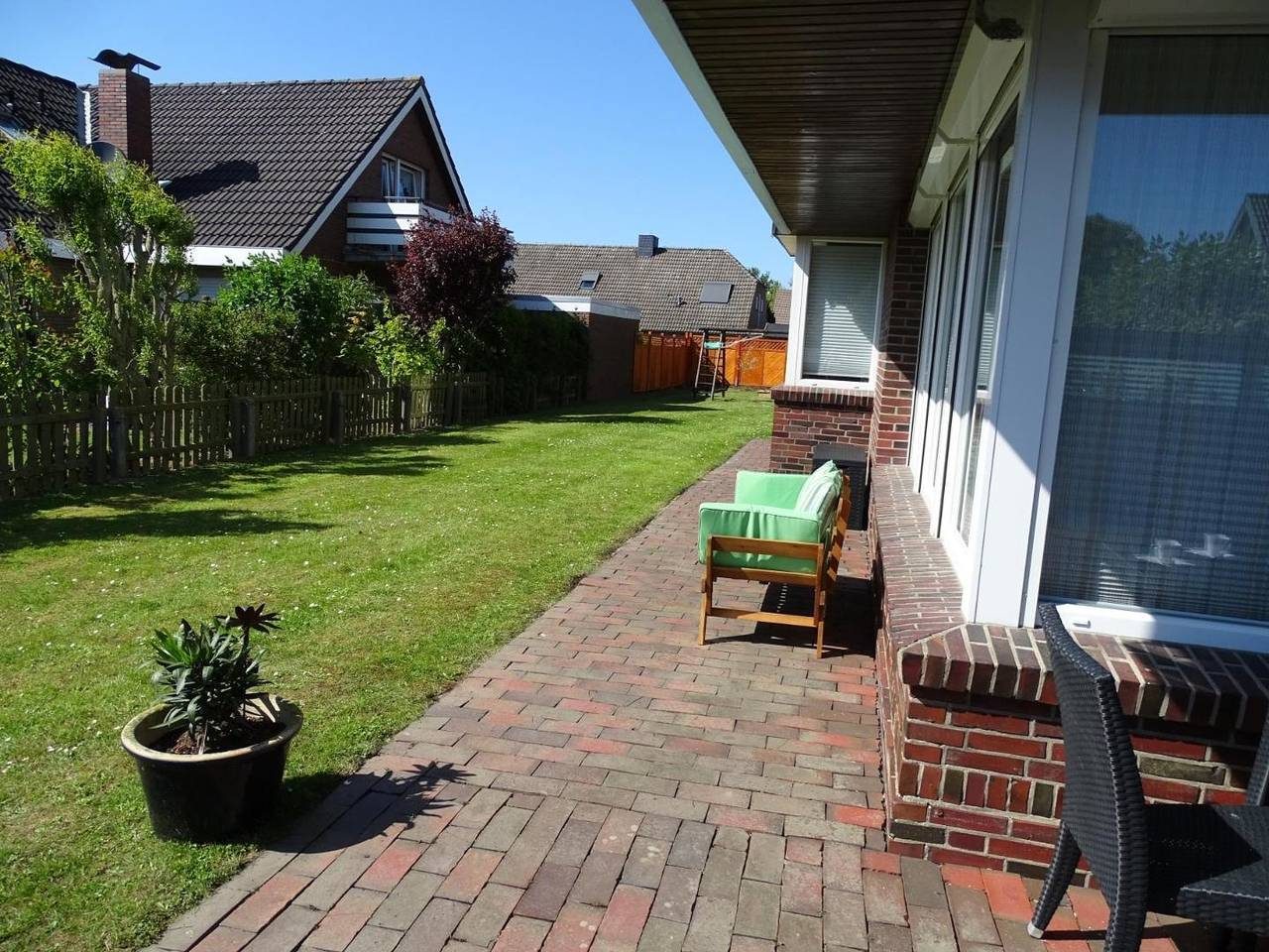 Eg-Ferienwohnung "Borkum" im Haus "Cliner Sünn"
120m² große Wohnung im Erdgeschoss für bis zu 8 Personen und ein Kleinkind