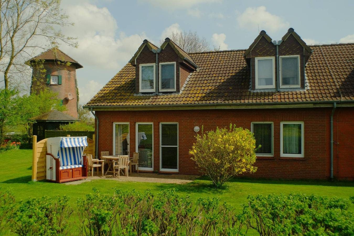 Wohnung in Pilsum mit Eigener Terrasse — Bild 2