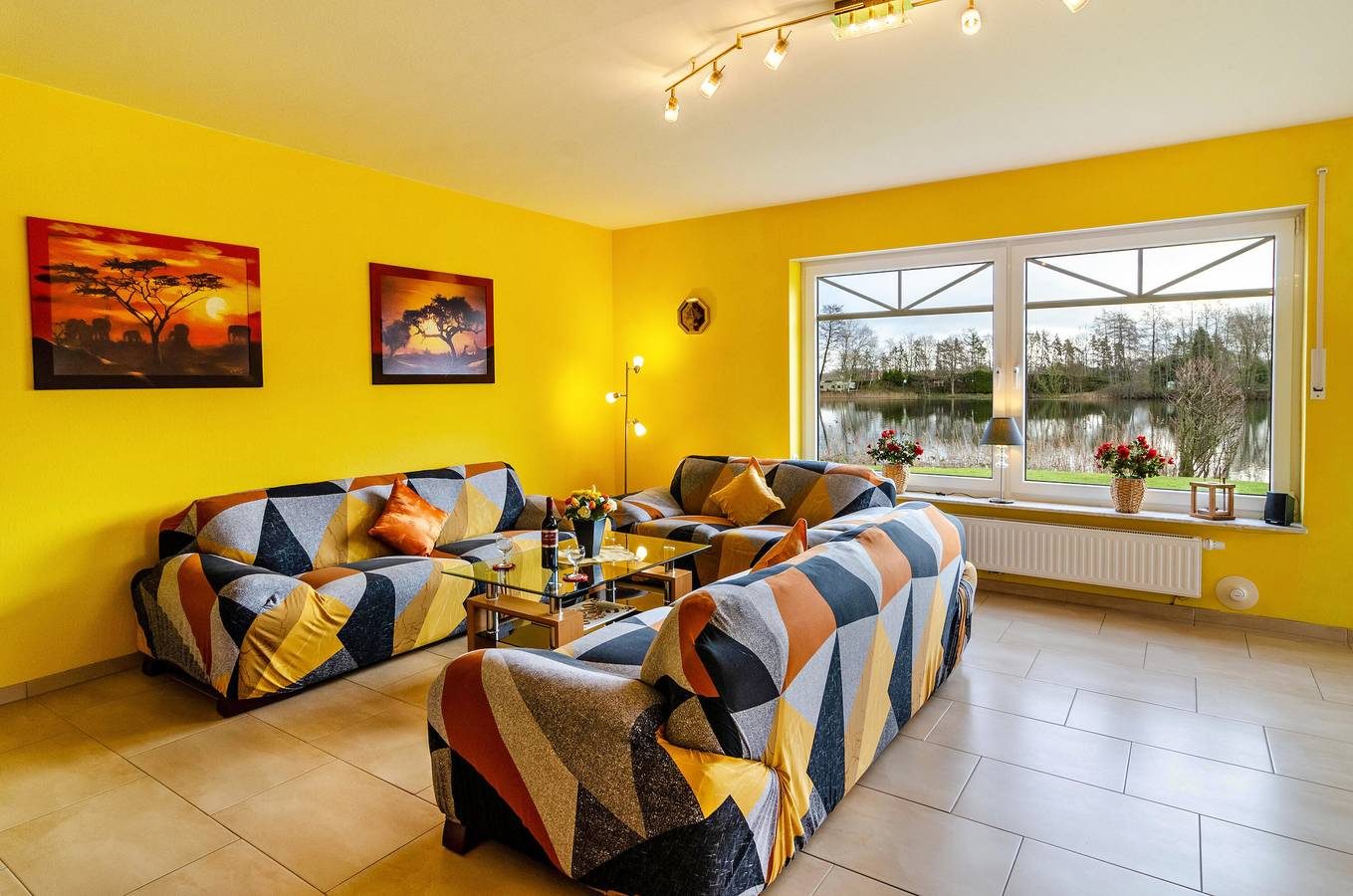 Ferienwohnung "Mediterranes Flair Mit Seeblick" mit Seeblick und privaten Terrassen — Bild 3