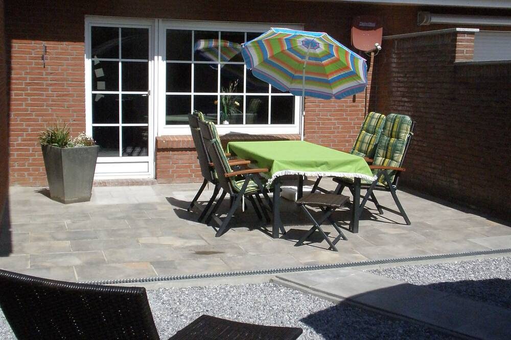 Hooksiel, Nordsee, strandnah, 5 Pers,Babyreisebett,Terrasse, Waschmaschine,Wlan — Bild 3