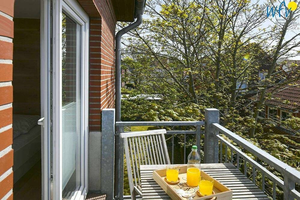 Zwei separate Schlafzimmer, eigene Sauna und sonniger Balkon! — Bild 3