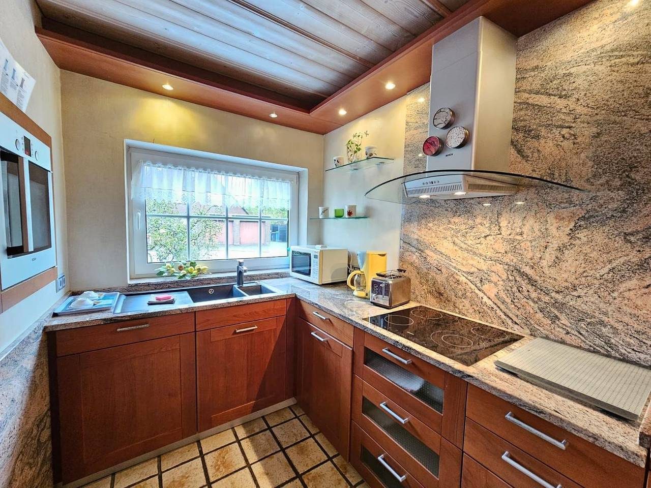 Herzlich Willkommen in unserer modernen Ferienwohnung Pricke 3 in Norddeich — Bild 4