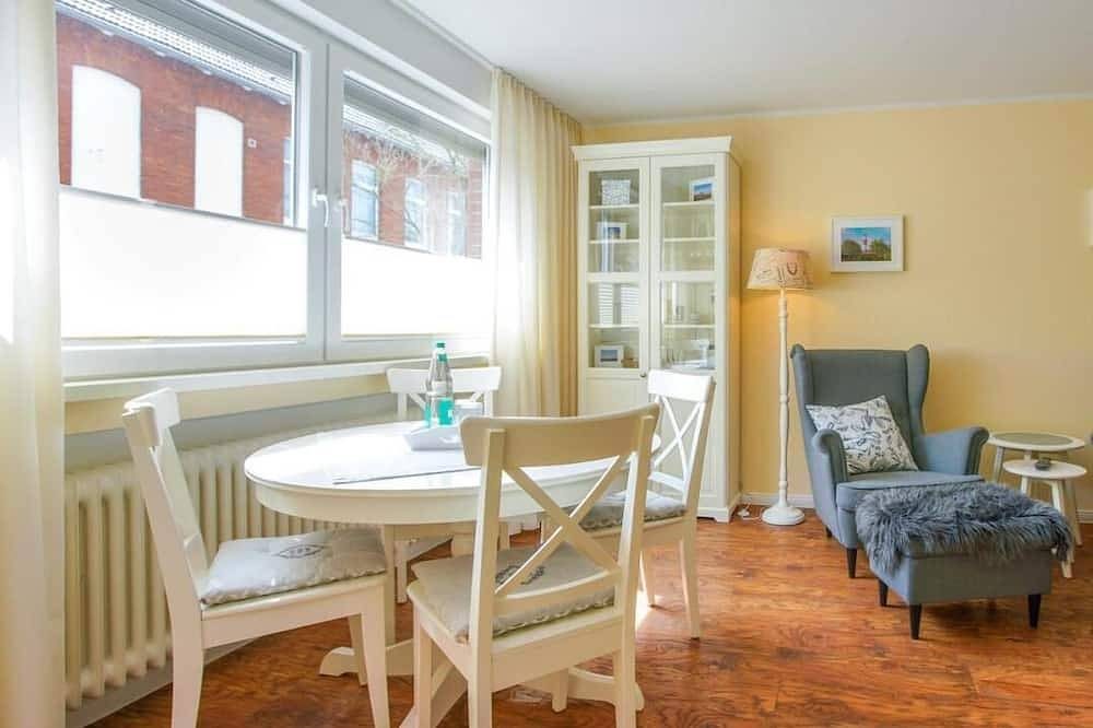 Fewo Middenmang - Gemütliche Ferienwohnung im Zentrum der Insel