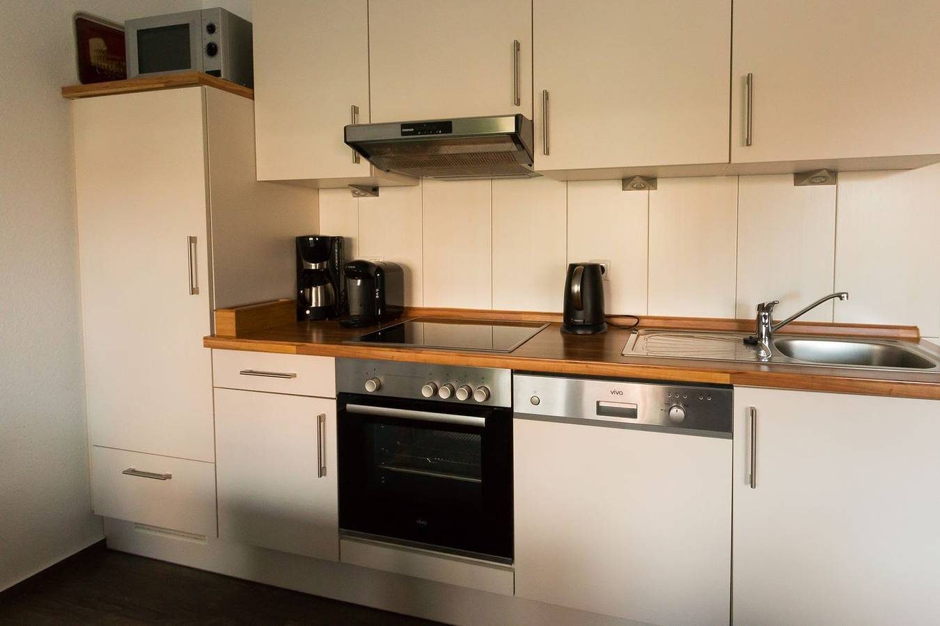 Moderne Eg-Wohnung mit Terrasse in ruhige Straßenlage - 65m² bis 6 Pers. — Bild 5