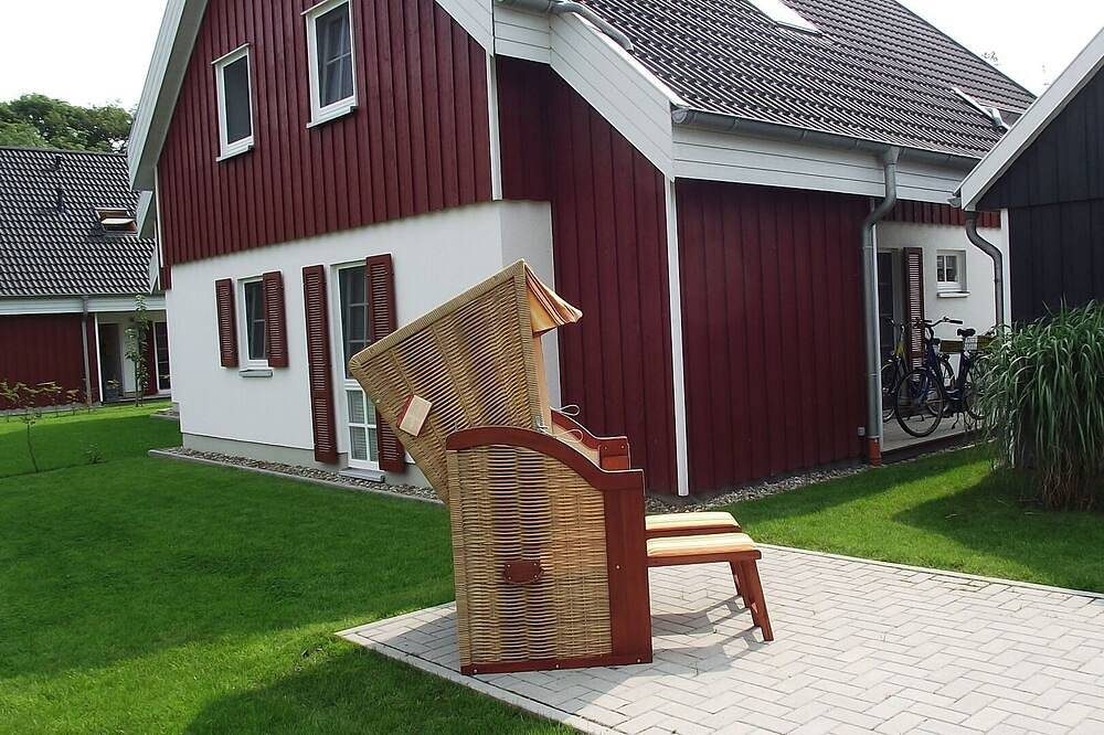 Ferienhaus mitten im Herzen von Greetsiel mit Sauna, Kamin und Garten — Bild 4