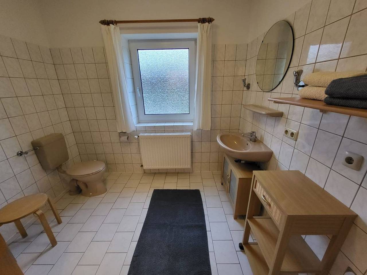 Schöne Eg Wohnung Delfin in zentraler Lage — Bild 4