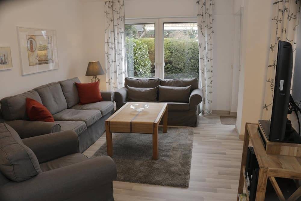 Ferienwohnung\/App. für 2 Gäste mit 55m² in Horumersiel (270631)