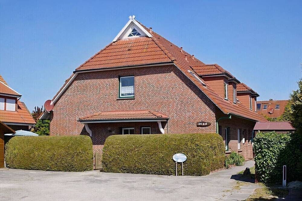 Ruhig gelegenes Ferienhaus nahe Strand & Hafen in Carolinensiel - Wlan+Haustiere