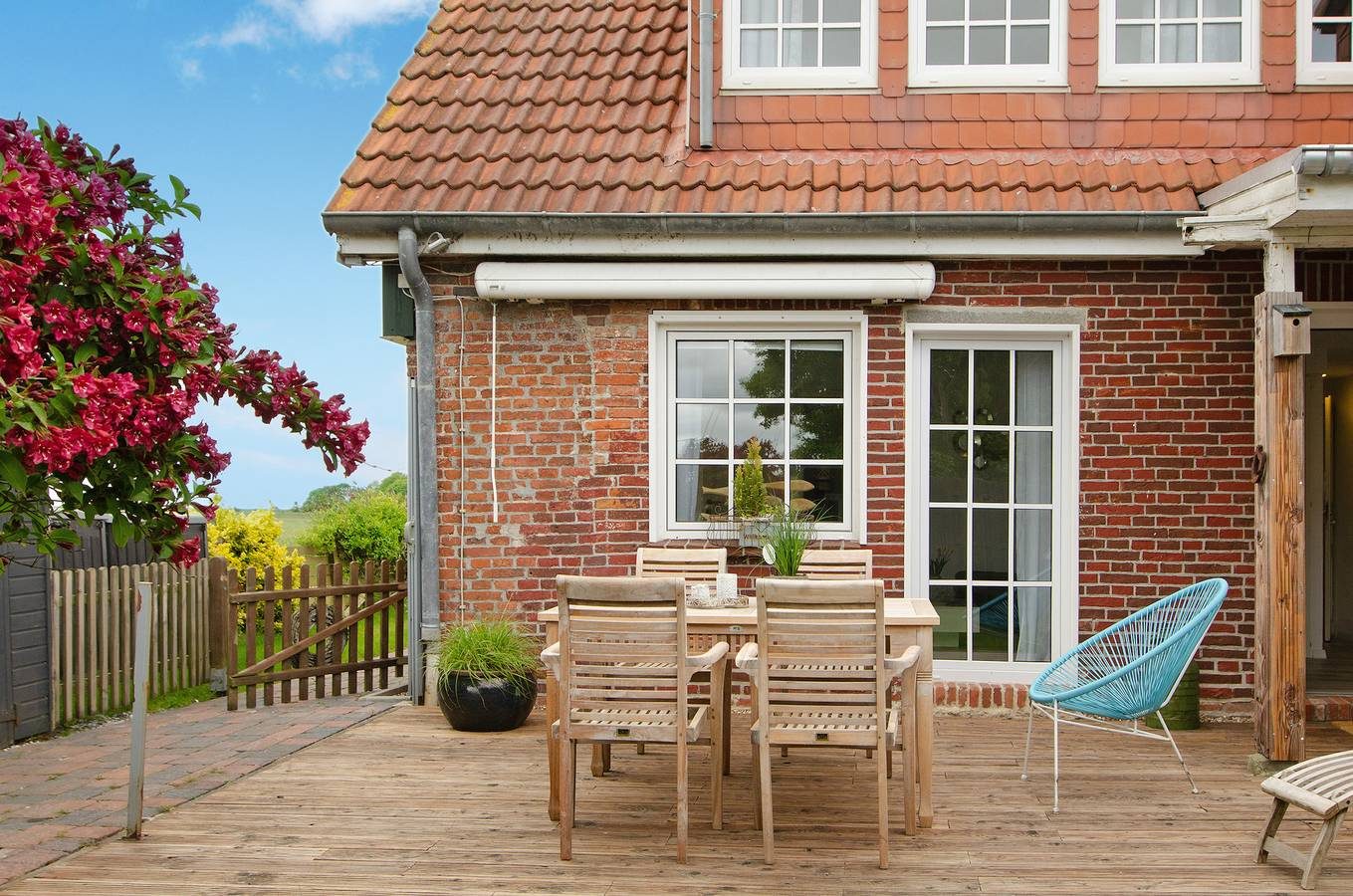 Ferienhaus "Huus ant Diek" mit privater Terrasse und Wlan