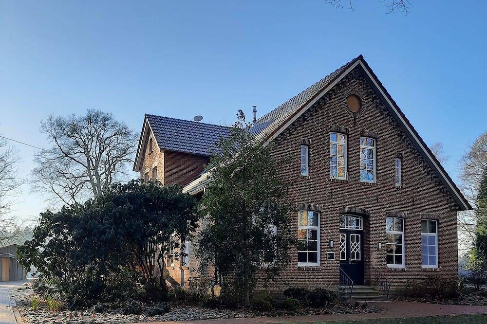 Luxuriöse Ferienwohnung Cirksena im  Karl-Georgs-Forst; Hunde willkommen — Bild 3