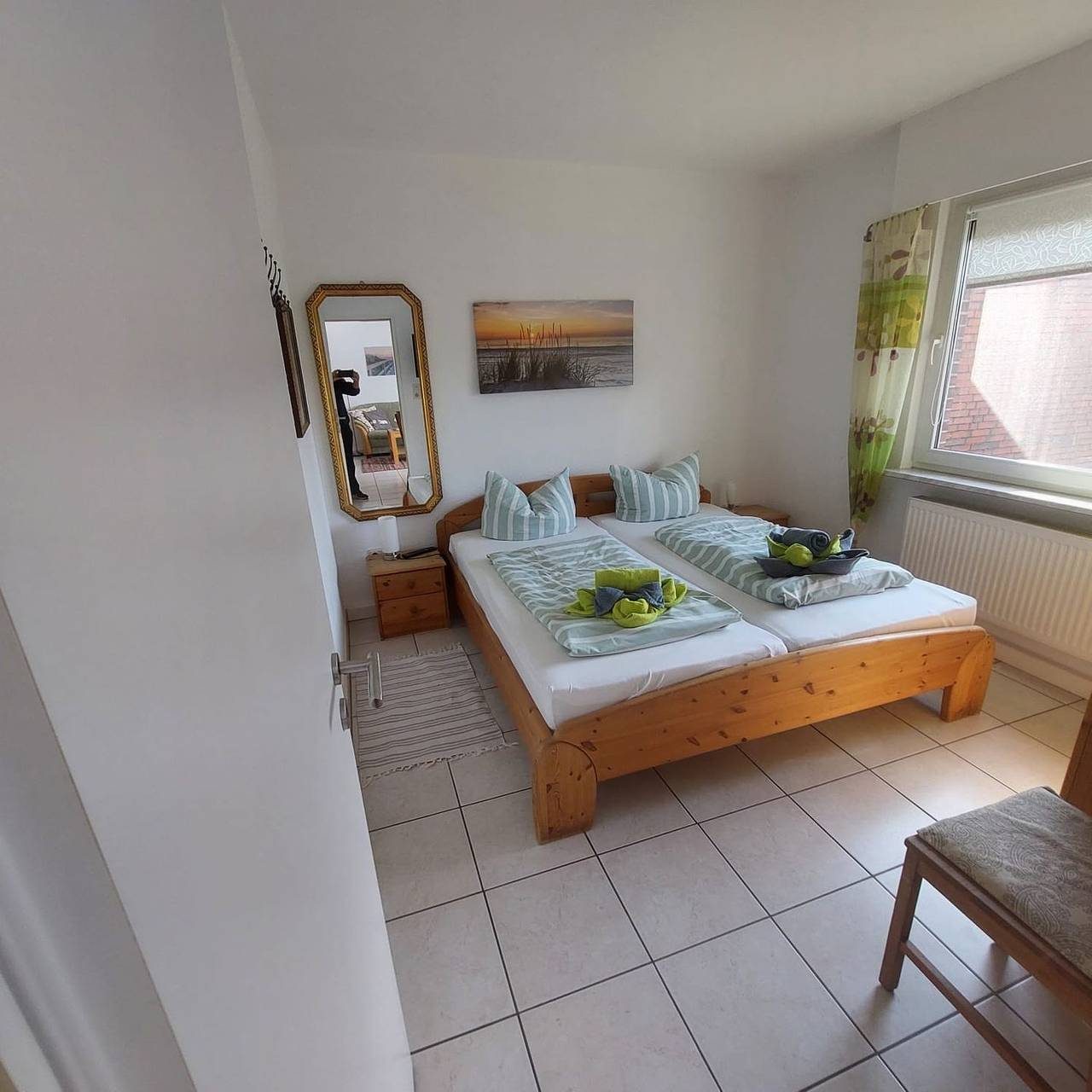 Bungalow in zentraler, ruhiger Lage, 600m zum Sandstrand und Deich — Bild 4