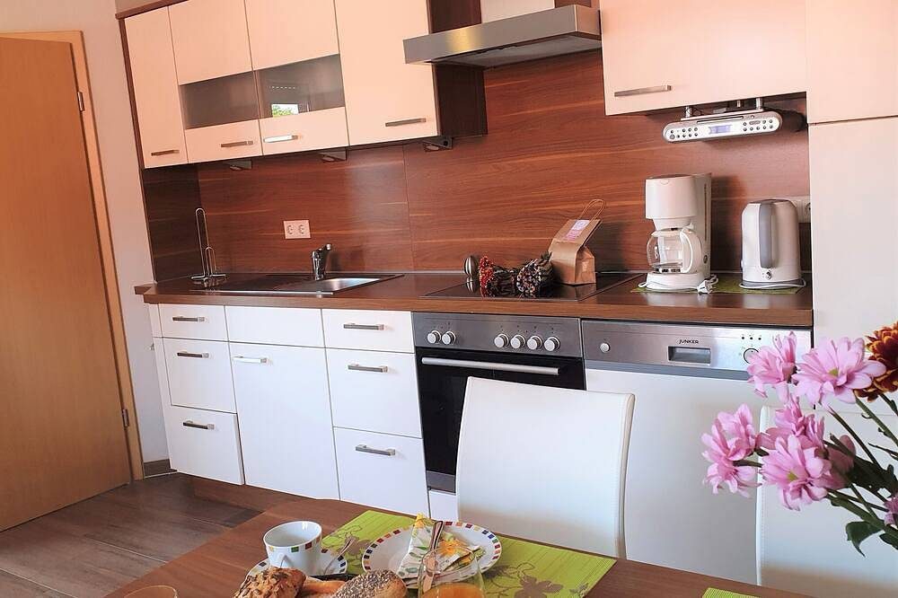Norden: moderne Ferienwohnung zentral in