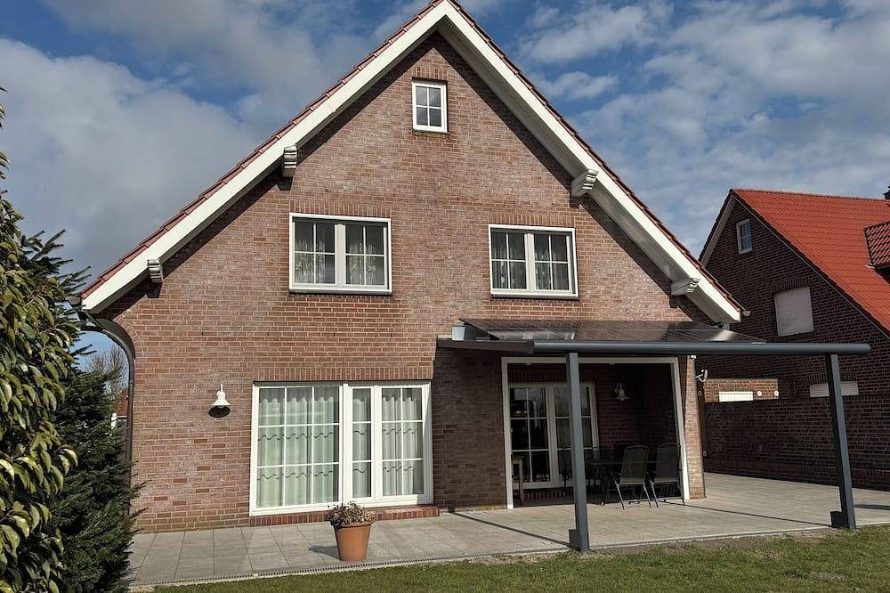 5-Sterne-Luxus-Ferienhaus mit Sauna, Solarium und Kamin, kostenloses Wlan — Bild 2