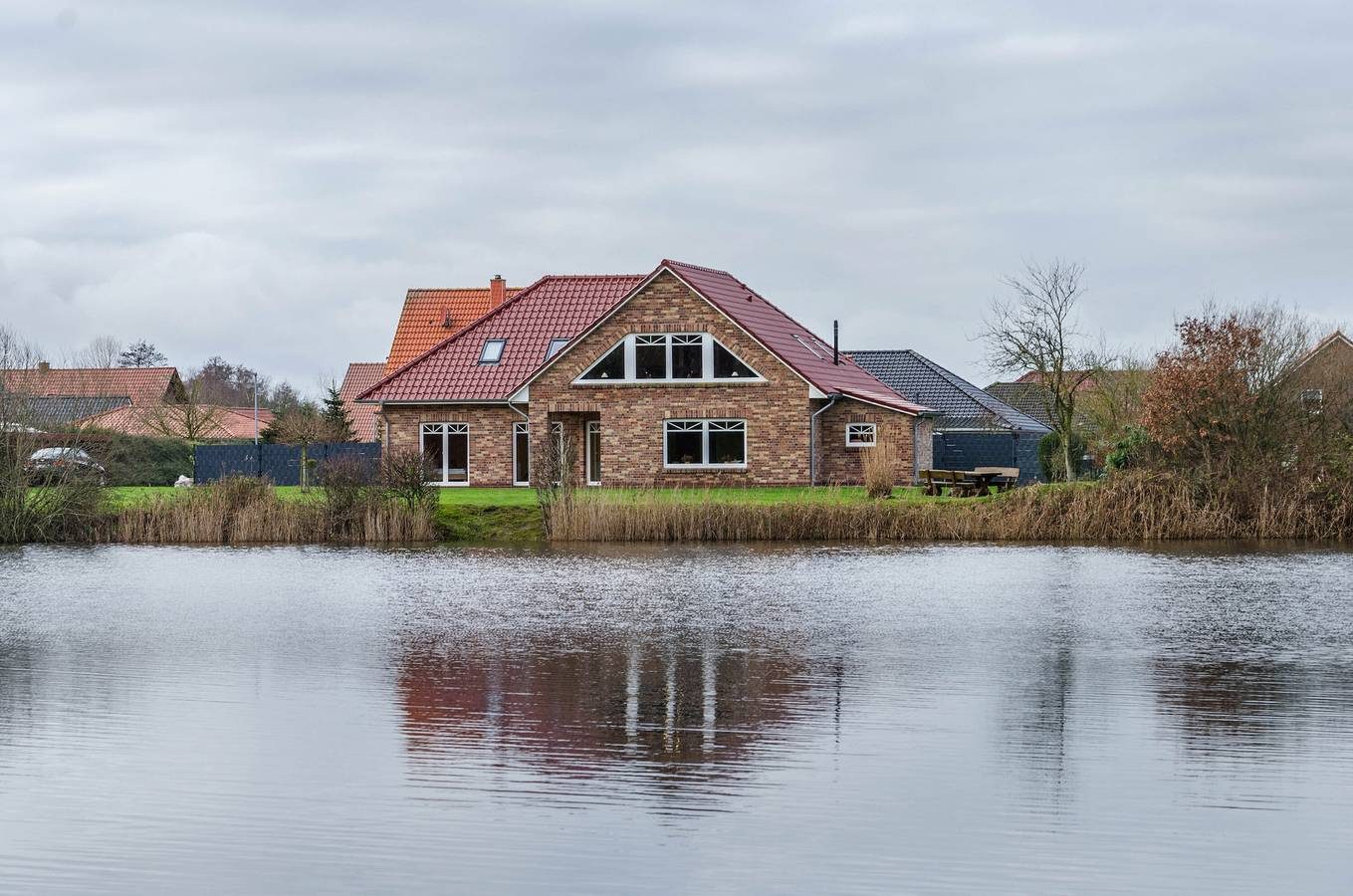 "Haus Mit Seeblick" mit Seeblick und privaten Terrassen