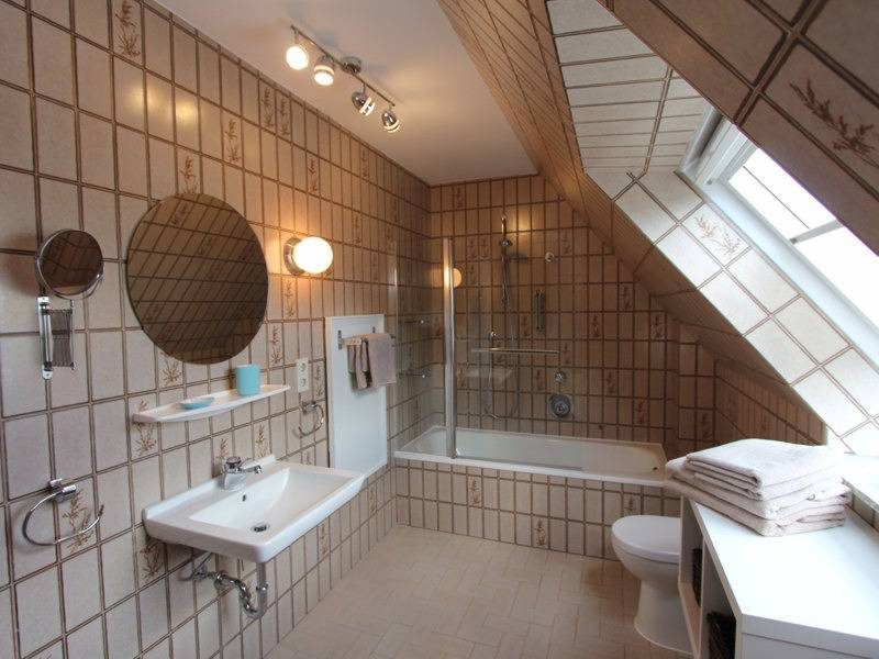 "Haus am Park" Joni und Claudia Sudradjat - Ferienwohnung 2 - 15587 — Bild 5