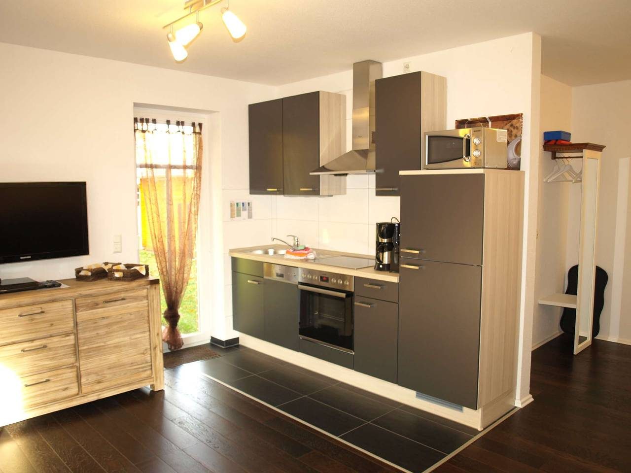 Ferienwohnung 'Hattermannsweg - Fewo Nordseetraum' mit privater Terrasse, privatem Garten und Wi-Fi — Bild 5