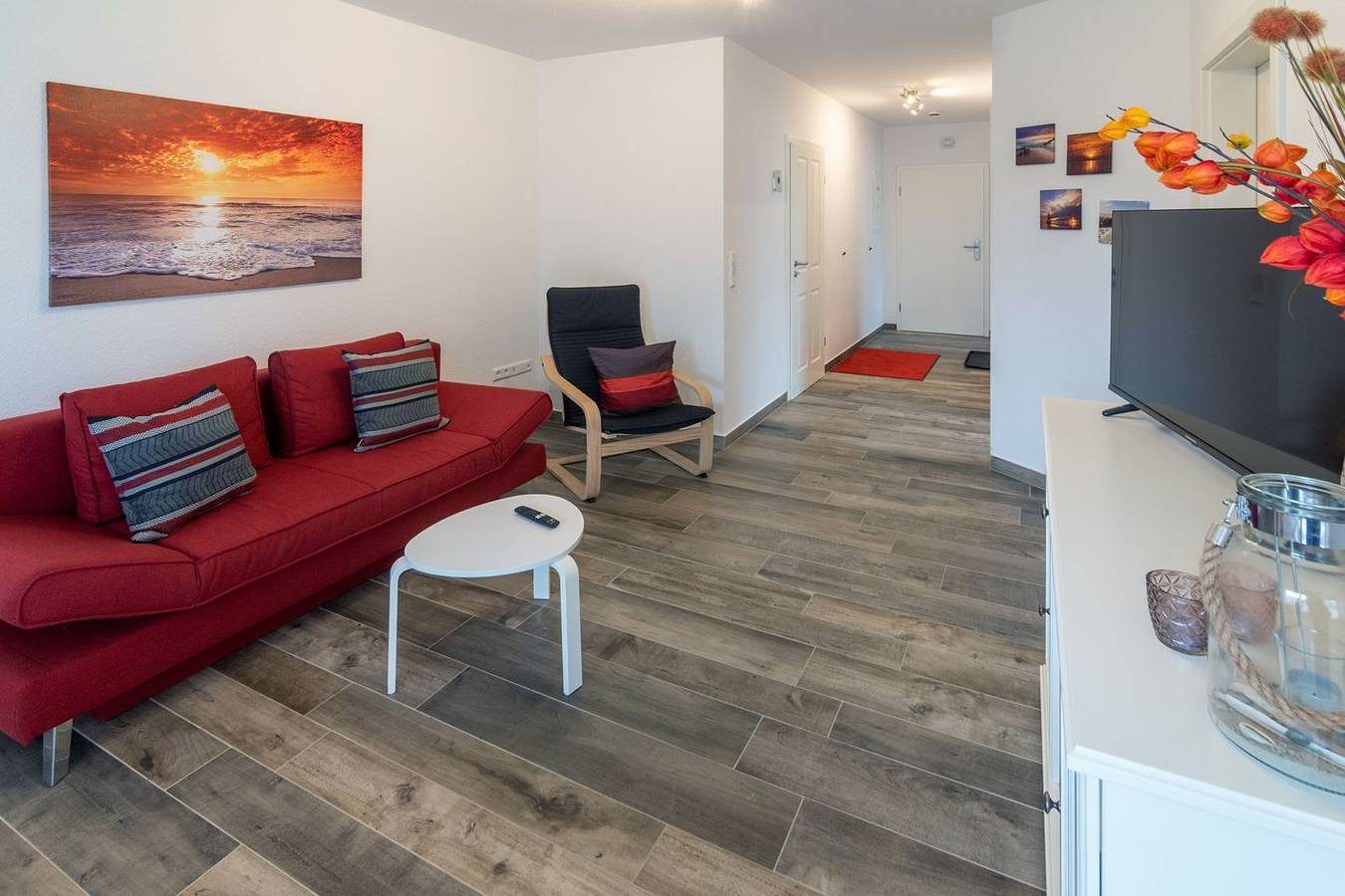 Moderne Neubau-Erdgeschoßwohnung mit Klimaanlage und weitem Blick — Bild 4