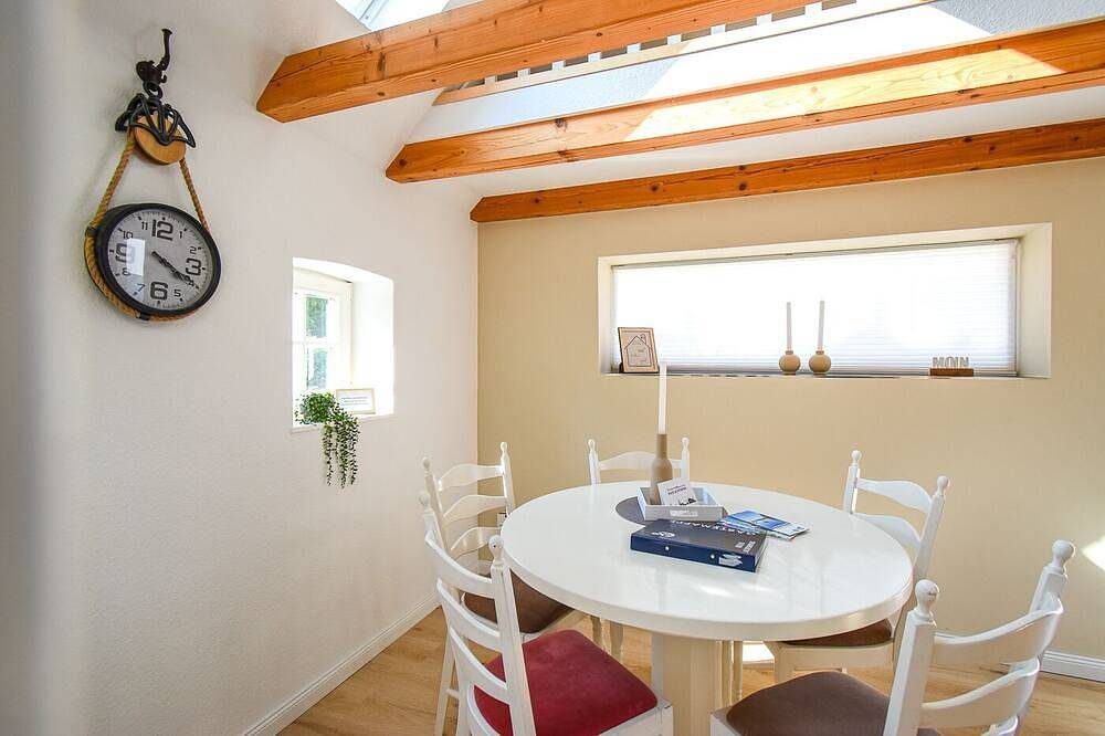 ** Quaint holiday apartment on 2 floors * center of Rhauderfehn * — Bild 3