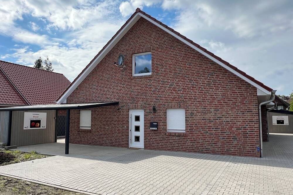 \"Elstar\" - Barrierefreies Ferienhaus mit Carport Terrasse Netflix Free Wifi — Bild 3