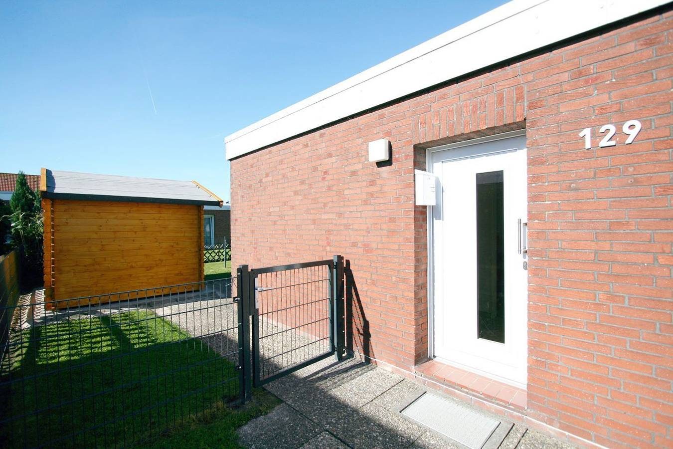 schöner Bungalow im Herzen vom Norddeich, Platz für bis zu 4 Pers. — Bild 3