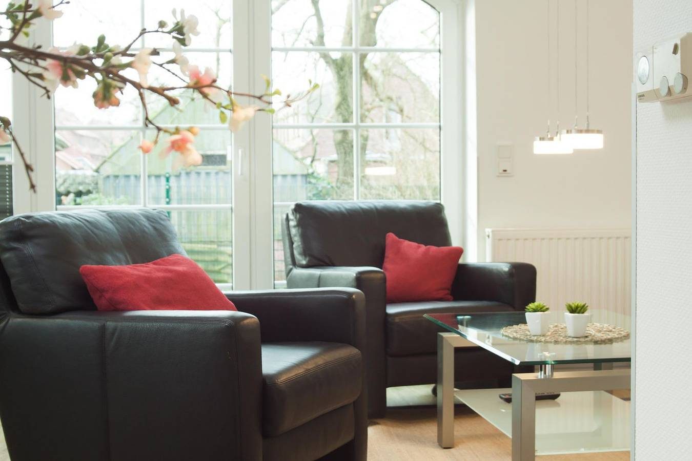 Erholung pur - renoviertes Ferienhaus an der Nordsee - eingezäunter Garten