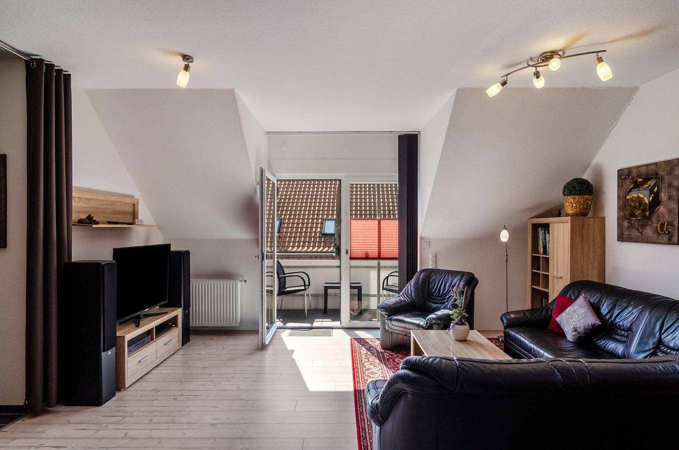 Ferienwohnung 'Turmblick 2 Auf 100 Qm Mit Balkon' mit Balkon und Wi-Fi