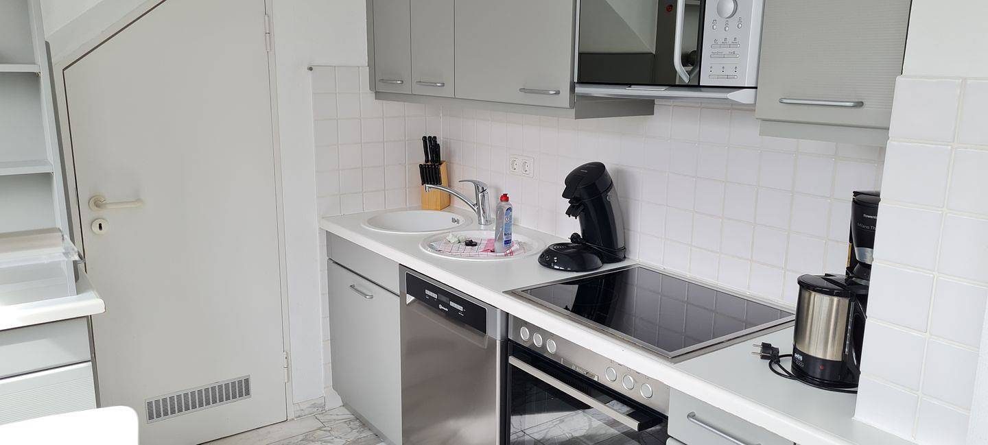 Großzügige, komfortable Ferienwohnung in der Nordhelmsiedlung mit Balkon — Bild 5