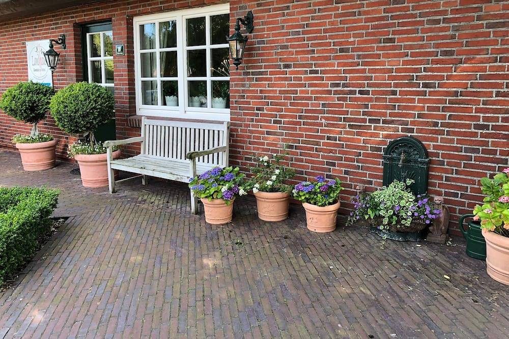 Ferienwohnung\/App. für 2 Gäste mit 35m² in Krummhörn (185726) — Bild 3