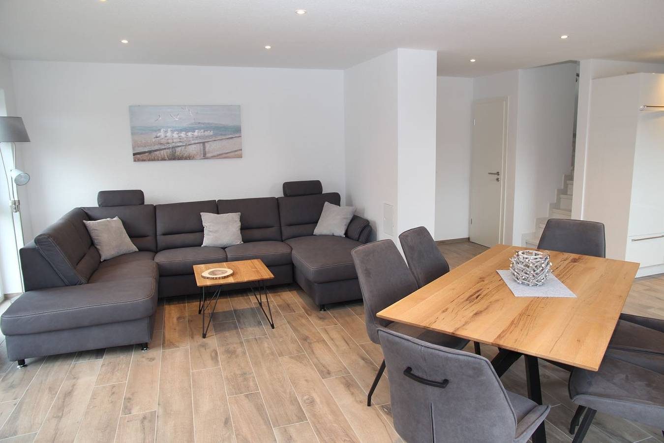 Hundefreundliche Og-Wohnung (80qm) mit Balkon für 4 Personen direkt am Wasser! — Bild 2