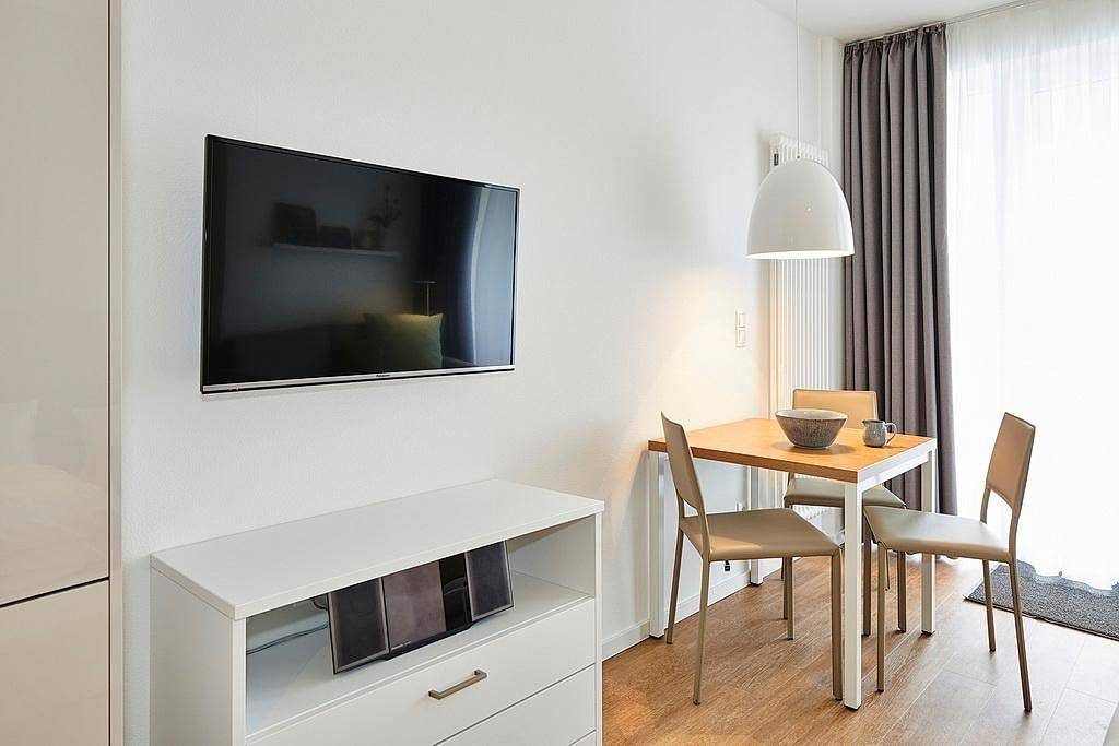 Strandnahes Ferienapartment mit Terrasse inkl. freier Schwimmbad- & Saunanutzung — Bild 3