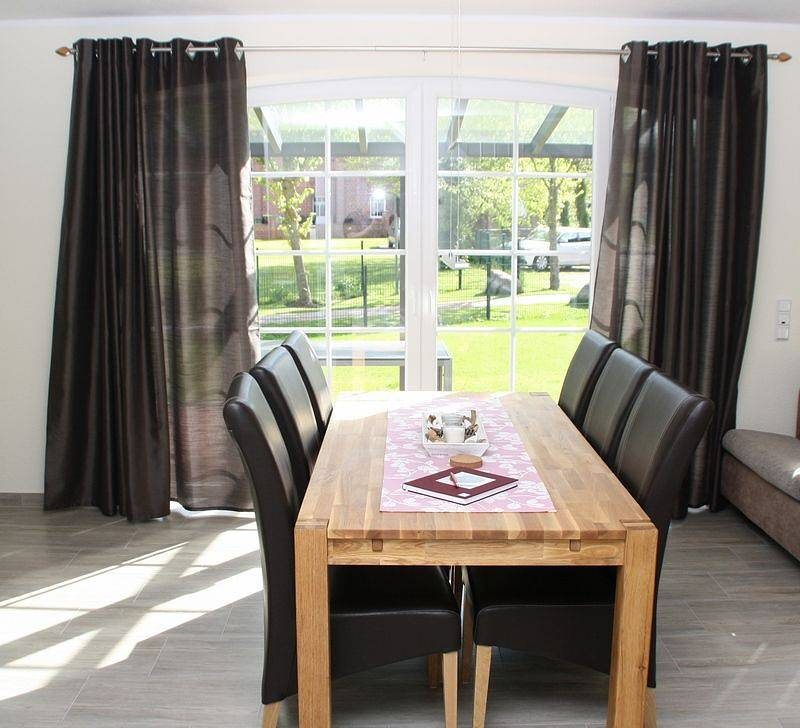 Hundefreundliches Ferienhaus (100qm) mit Sauna, Kamin und Garten — Bild 3