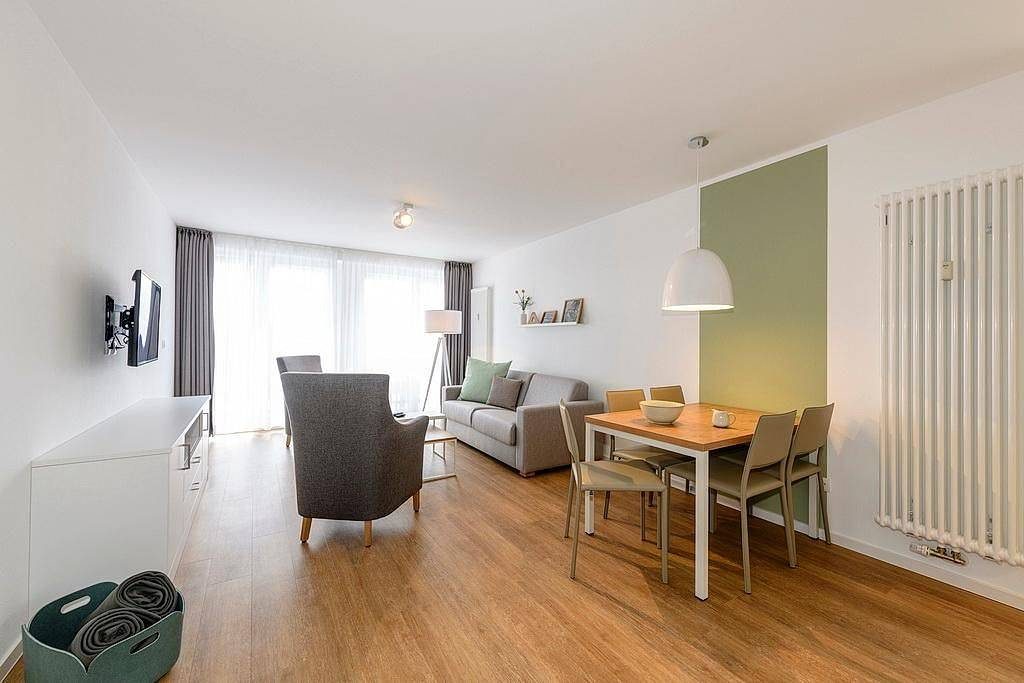 Familienapartment mit Balkon inklusive kostenfreier Schwimmbad- und Saunanutzung