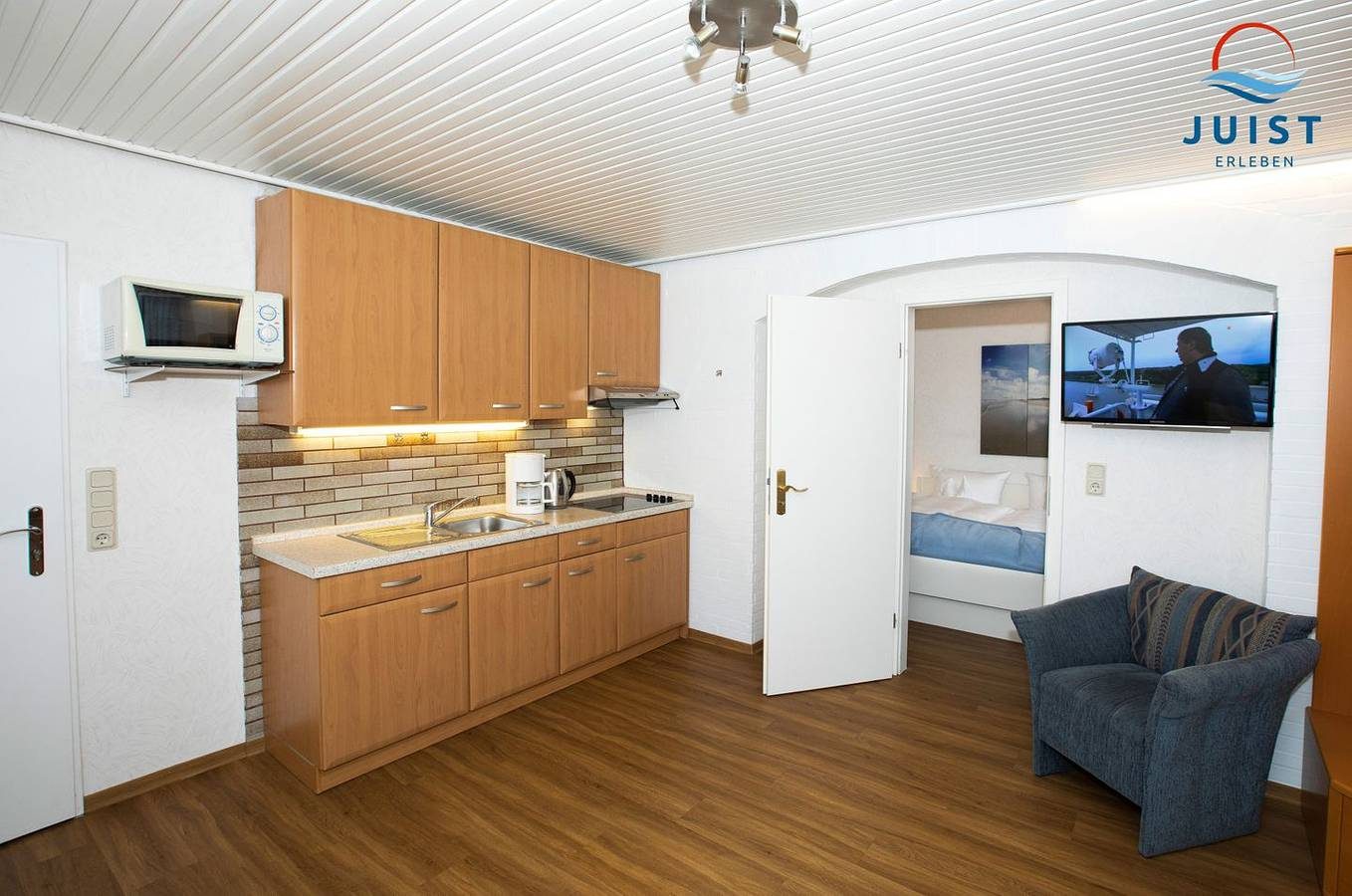 Helle Ferienwohnung, ideal für Paare, im ruhigen Ostdorf — Bild 3
